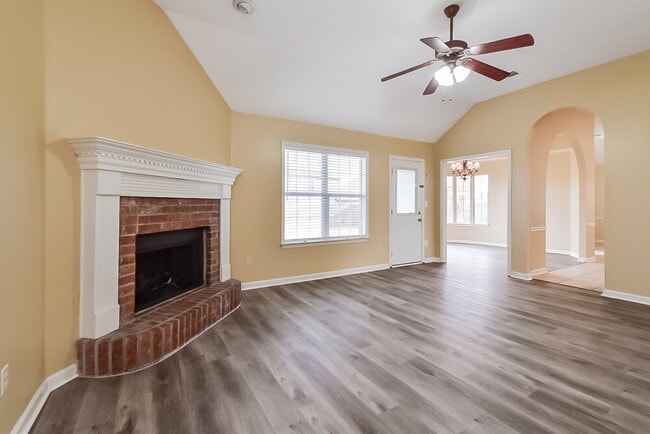 Building Photo - 6376 Raner Creek Dr