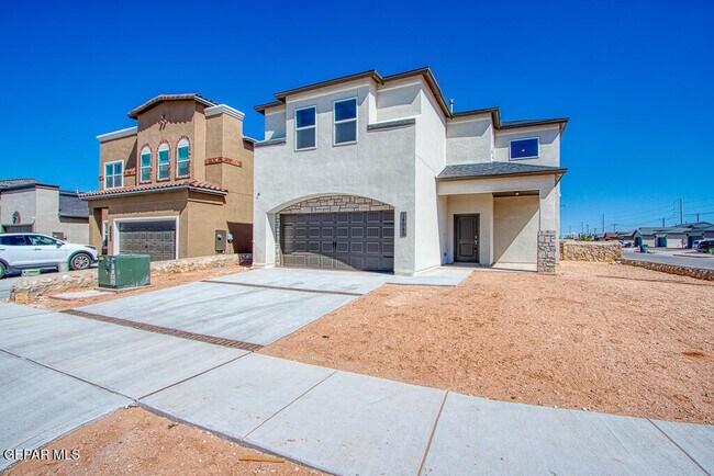 Building Photo - 14945 Tierra Haven Ave