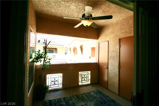 Building Photo - 820 Canterra St