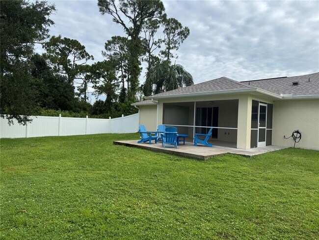 Building Photo - 2349 Honey Ln