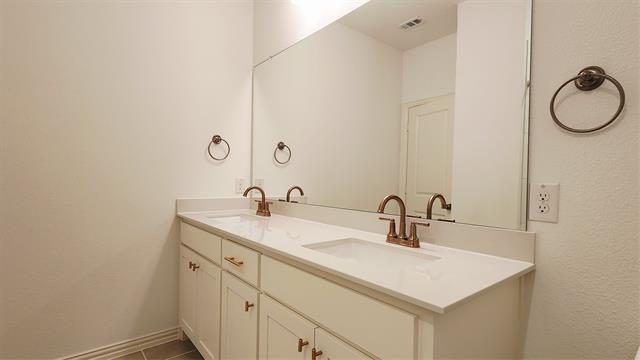 Building Photo - 9029 Scarp Hl Ln