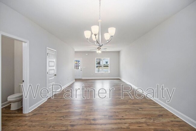 Building Photo - 138 Crestpoint Rd