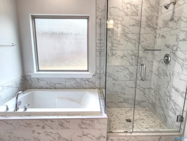 Building Photo - 102 Mississippi St