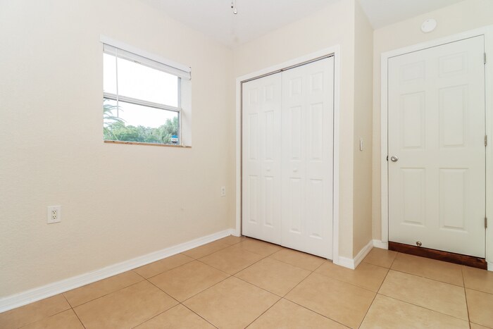 Building Photo - 6707 Sierra Terrace