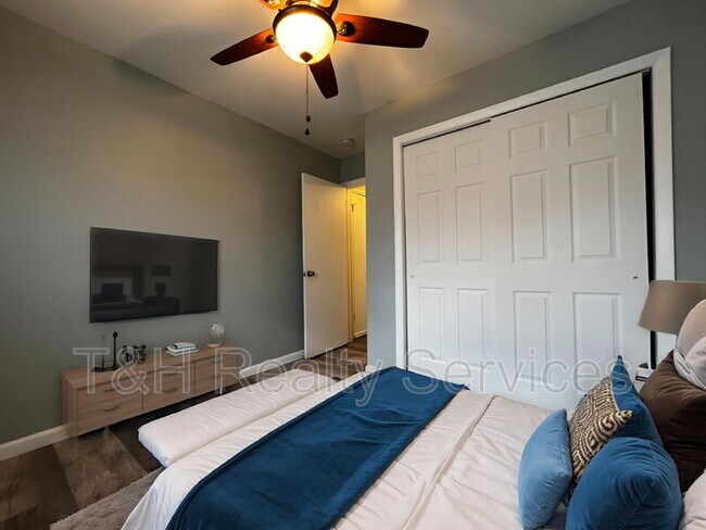 Building Photo - 1822 Orange St