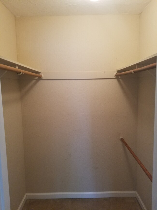 Building Photo - 1 Bed 1 Bath Condo In Walnut Creek