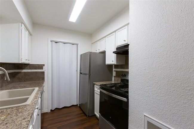 Building Photo - 17230 Imperial Valley Dr
