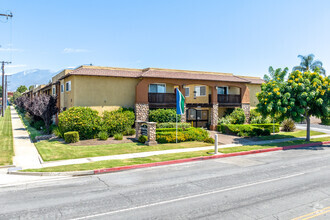 Building Photo - Summit Walk Apartments