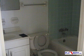 Building Photo - 2/2 Condo in Kissimmee