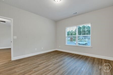 Building Photo - 8 Donny Cir