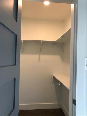 Building Photo - 6343 Richmond Ave