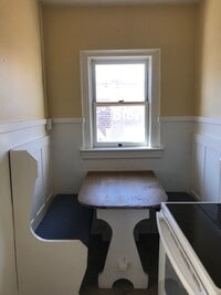 Building Photo - C17  Honeybee Bldg  MDB III