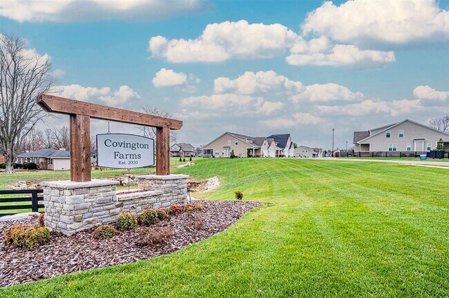 Building Photo - 558 Providence Ct