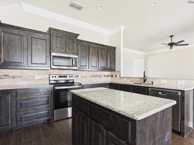 Building Photo - 4806 Falcon Crest Blvd