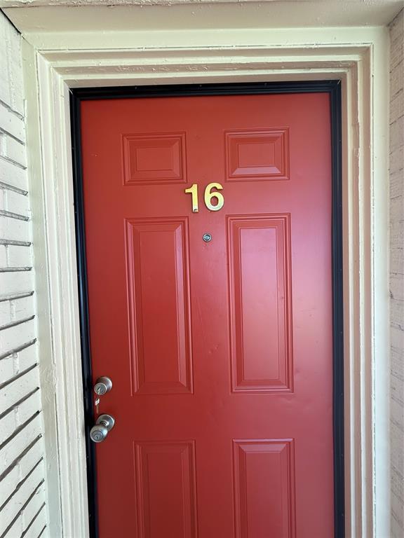 Building Photo - 3633 N MacGregor Way