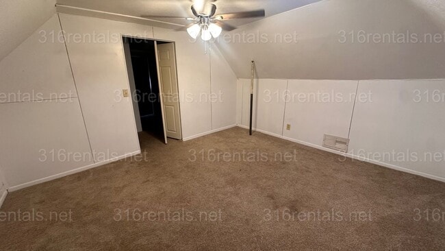 Building Photo - $1445 - 5 room 1.5 bathroom - Single Family Home