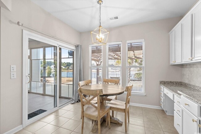 Building Photo - 2401 Hobart St