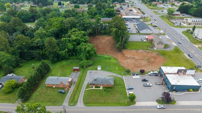 Building Photo - 106 Bryant Rd