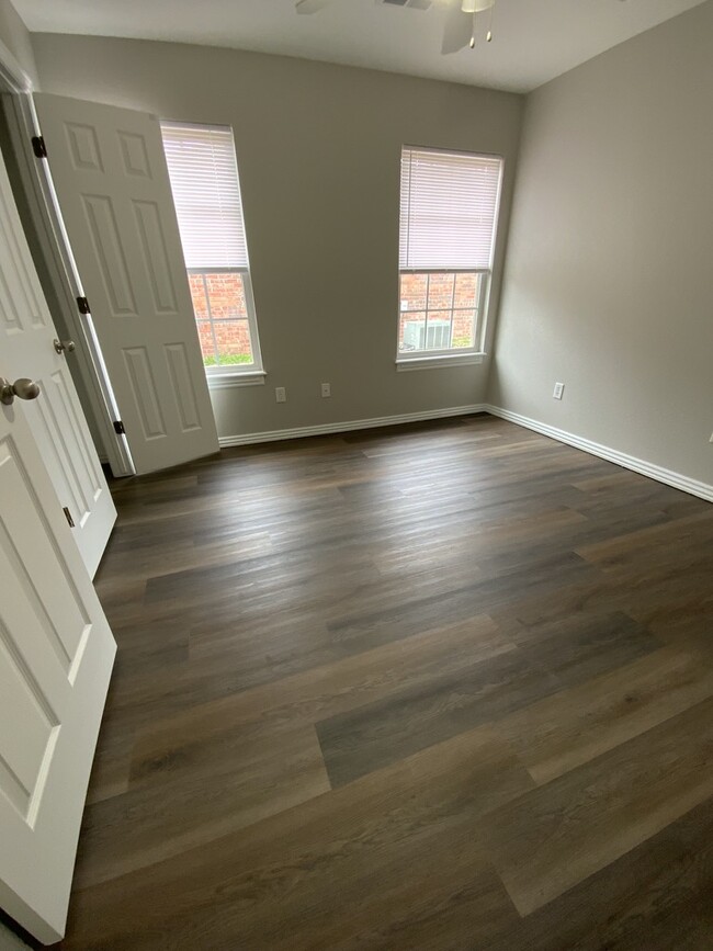 Guest Bedroom 2 - 3903 SW Moline Ave