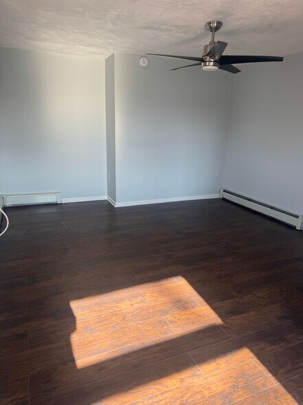 Building Photo - 67 Canal St