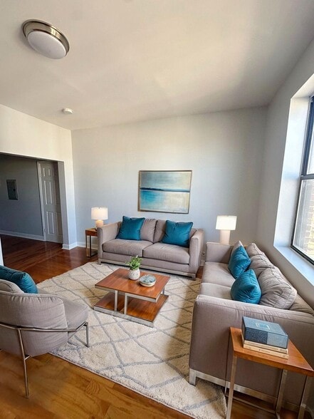 Building Photo - City View Terrace