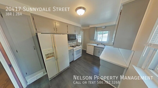 Building Photo - 20417 Sunnydale St