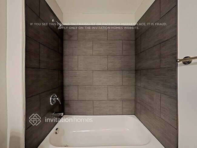 Building Photo - 4211 Tee Shot Dr