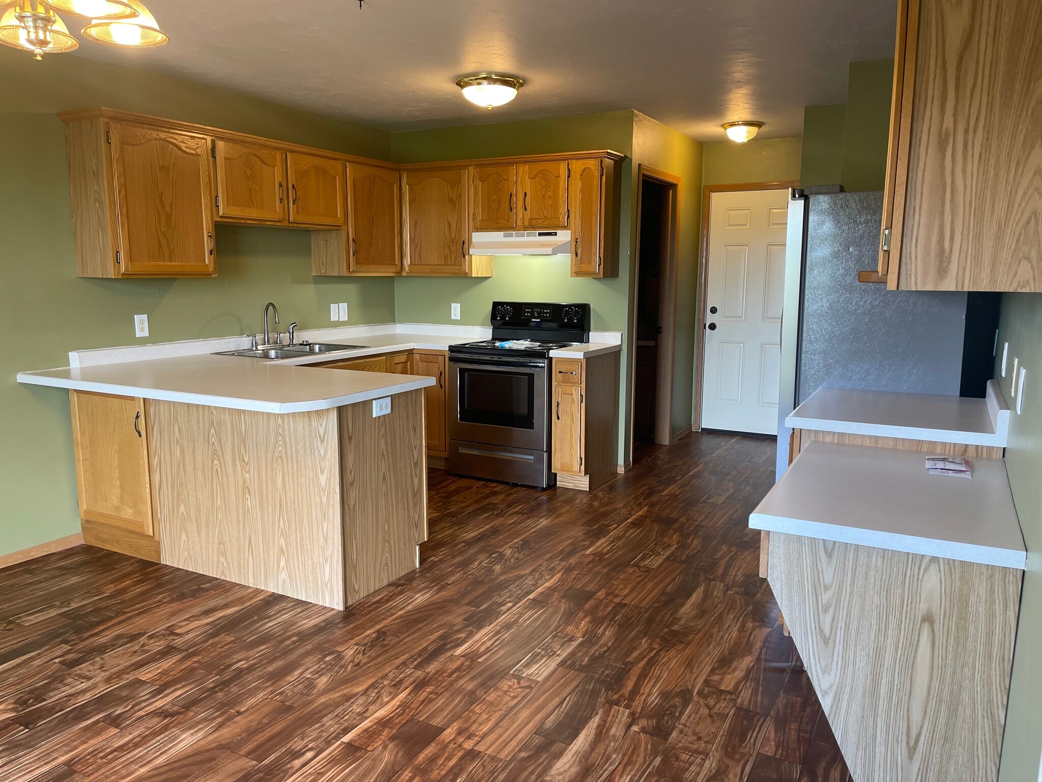 Kitchen - N176 State Park Rd