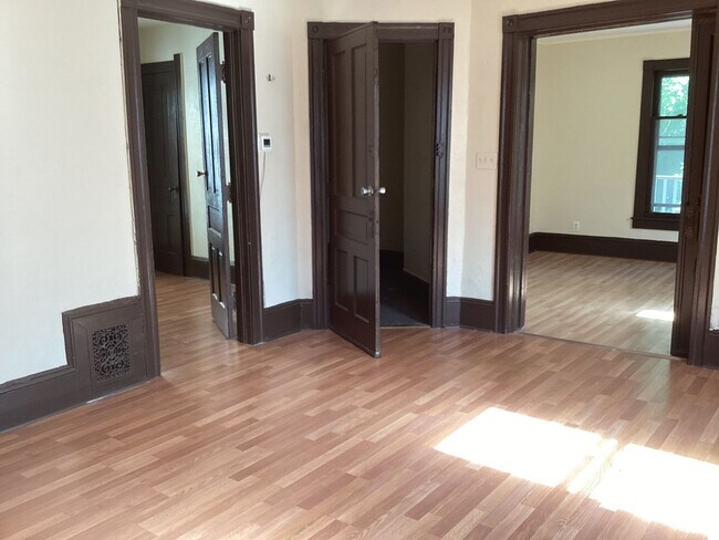 Building Photo - 1219-21 N 33rd St