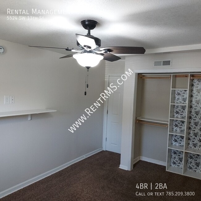 Building Photo - 5524 SW 13th St