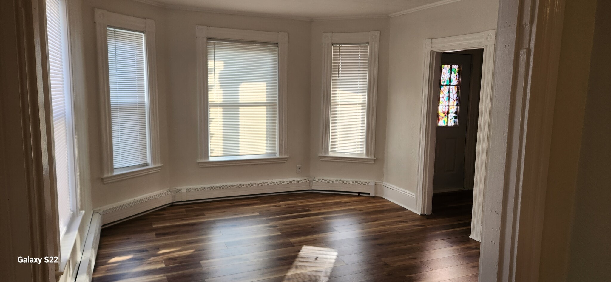 Living room - 72 S Central St