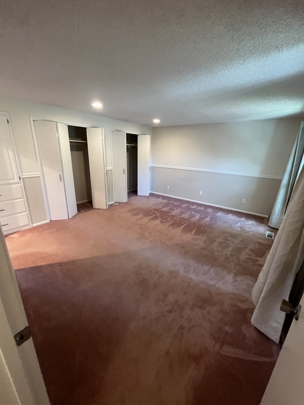 Building Photo - 841 Garden Dr