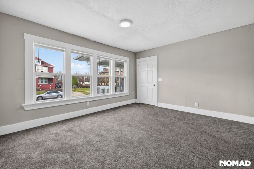 Building Photo - 3034 Gray St