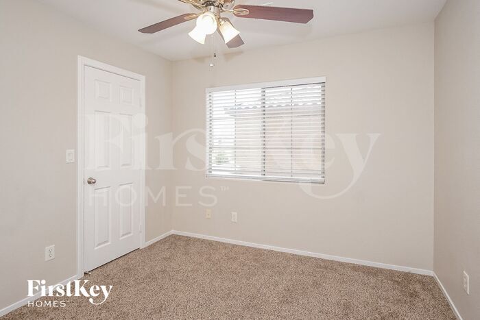 Building Photo - 6450 Kilrenny Ave