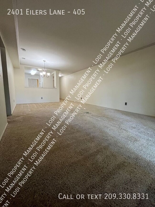 Building Photo - 2401 Eilers Ln