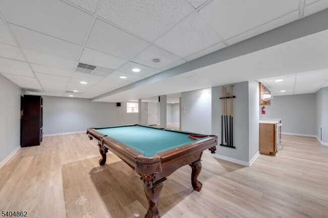 Building Photo - 19 Lea Pl