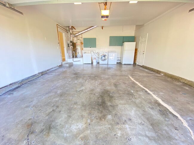 Building Photo - 3314 Inspiration Ct