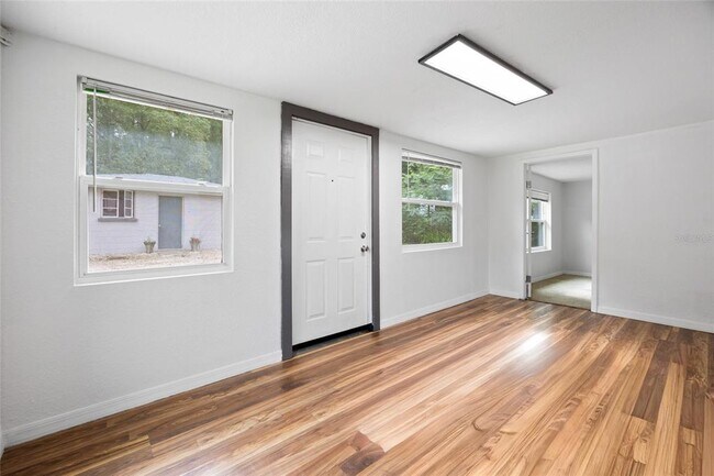 Building Photo - 3157 US-41