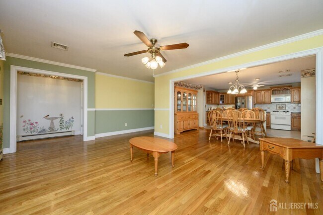 Building Photo - 496 Ragland Dr