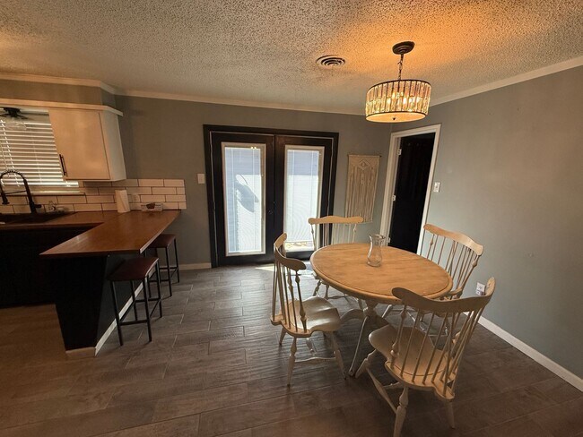 Building Photo - PRE LEASING for fall 2026! 4/2 by LCU!