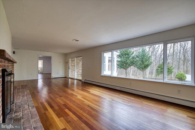 Building Photo - 1674 High Point Ln