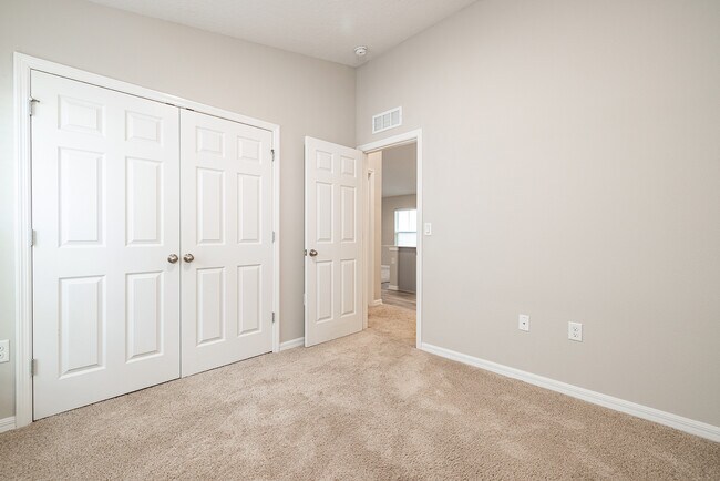 Building Photo - 13011 Pennybrook Dr