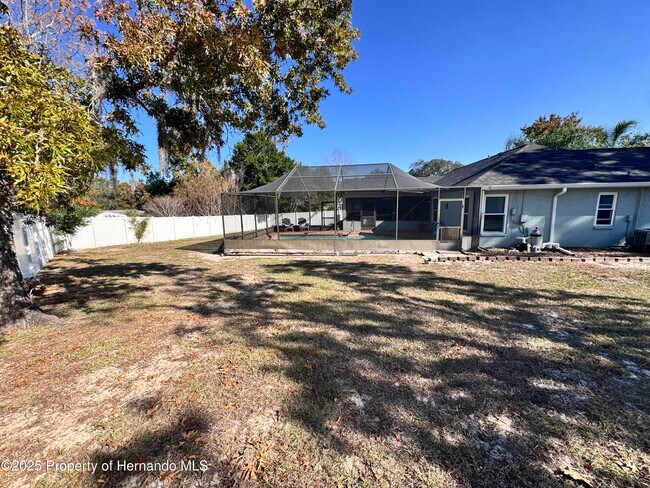 Building Photo - 5281 Aaron Ln