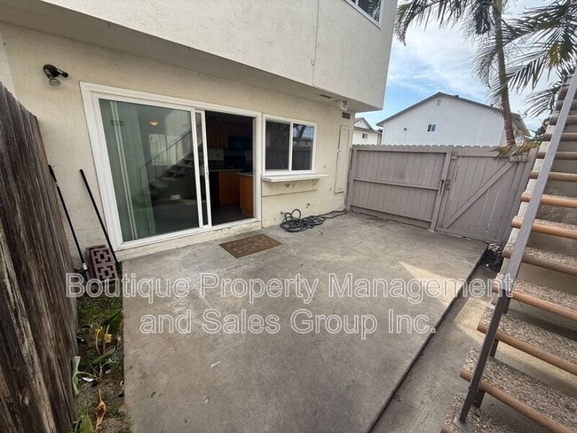 Building Photo - 11086 El Amarillo Ave