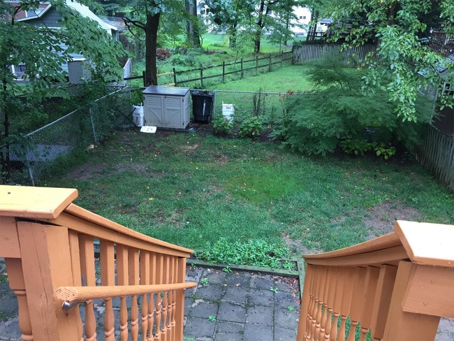 Building Photo - 2604 N Winchester St