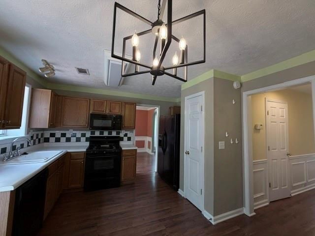 Building Photo - 529 Summerbrooke Ct