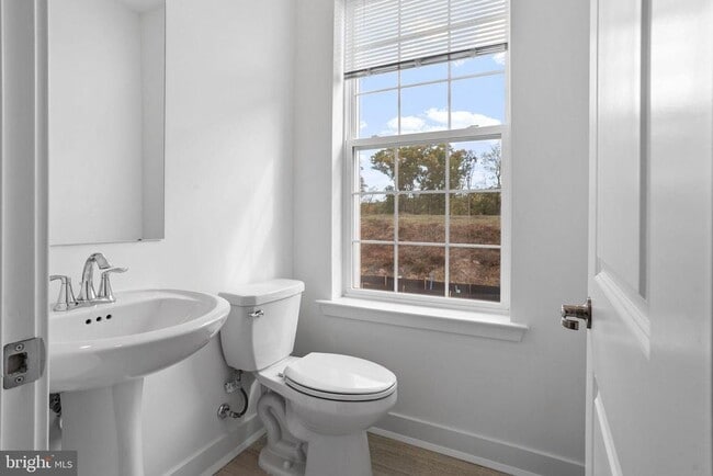 Building Photo - 140 ADA Hightower Ave