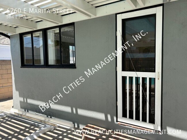 Building Photo - 6260 E Marita St