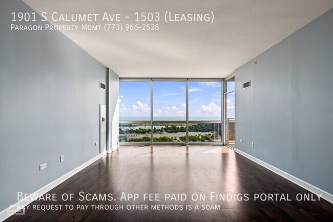 Building Photo - 1901 S Calumet Ave