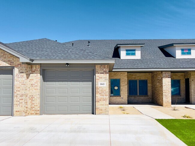 Primary Photo - Brand New 2 Bedroom Townhome In Escondido